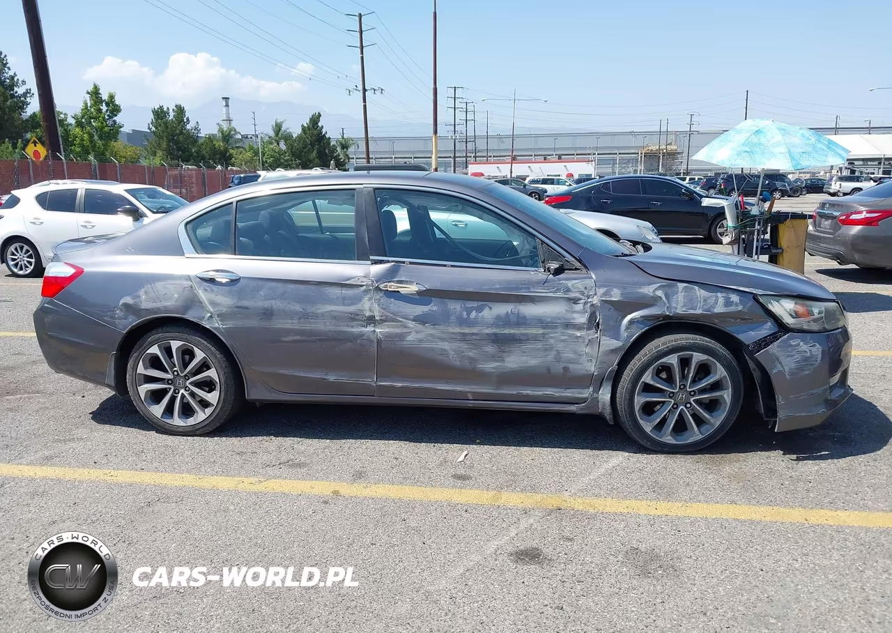 2014 Honda Accord Sport VIN:1HGCR2F54EA107587 - 13