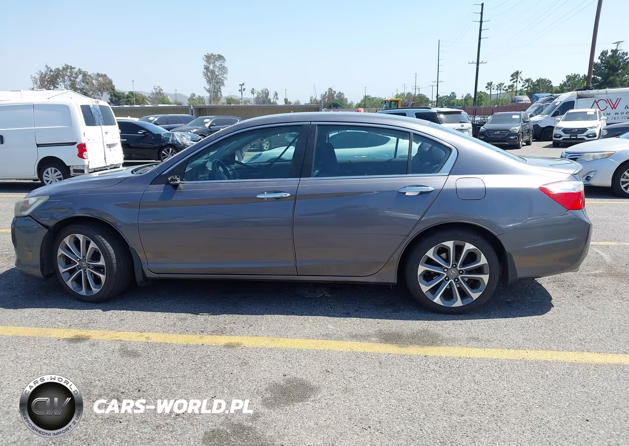 2014 Honda Accord Sport VIN:1HGCR2F54EA107587 - 14