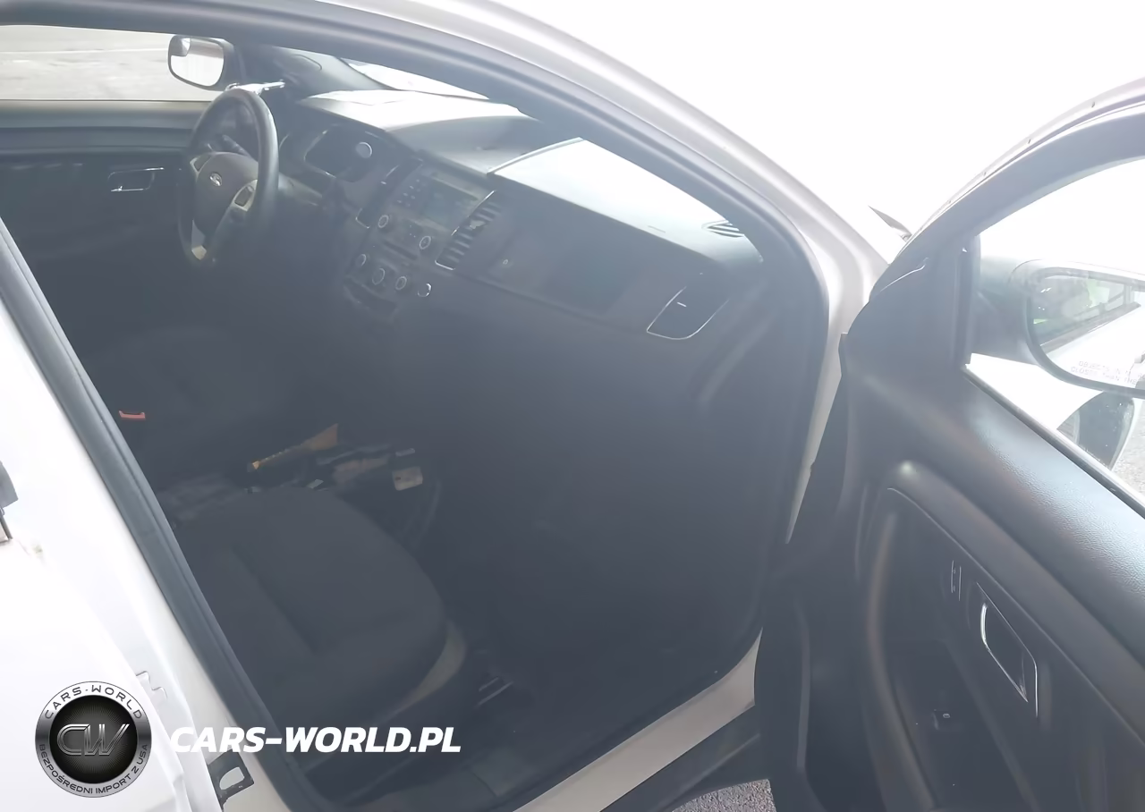 2018 Ford Police Interceptor VIN:1FAHP2L86JG134067 - 5