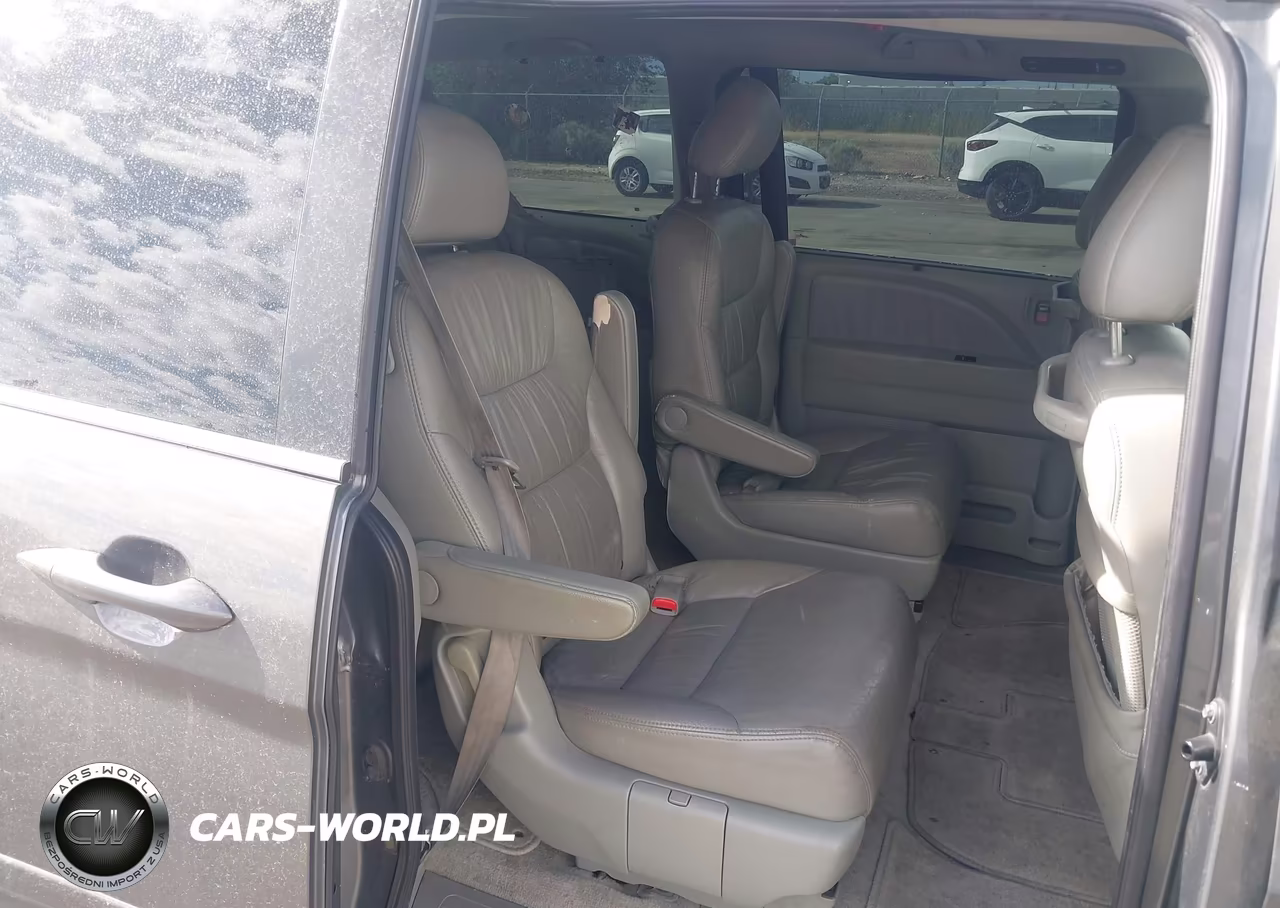 2007 Honda Odyssey Touring VIN:5FNRL38897B057030 - 8