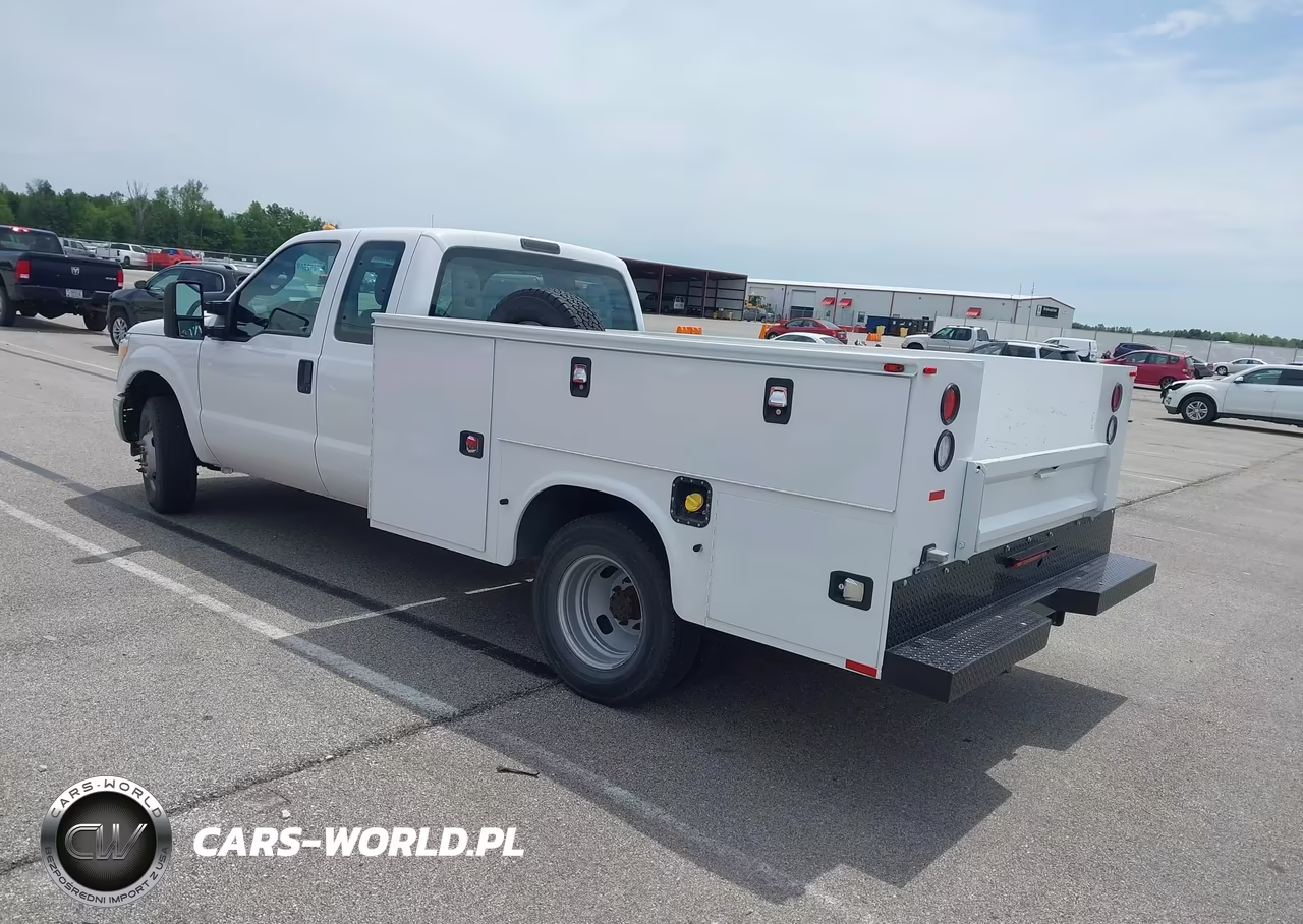 2016 Ford F-350 Chassis Xl VIN:1FD8X3G62GED01517 - 3