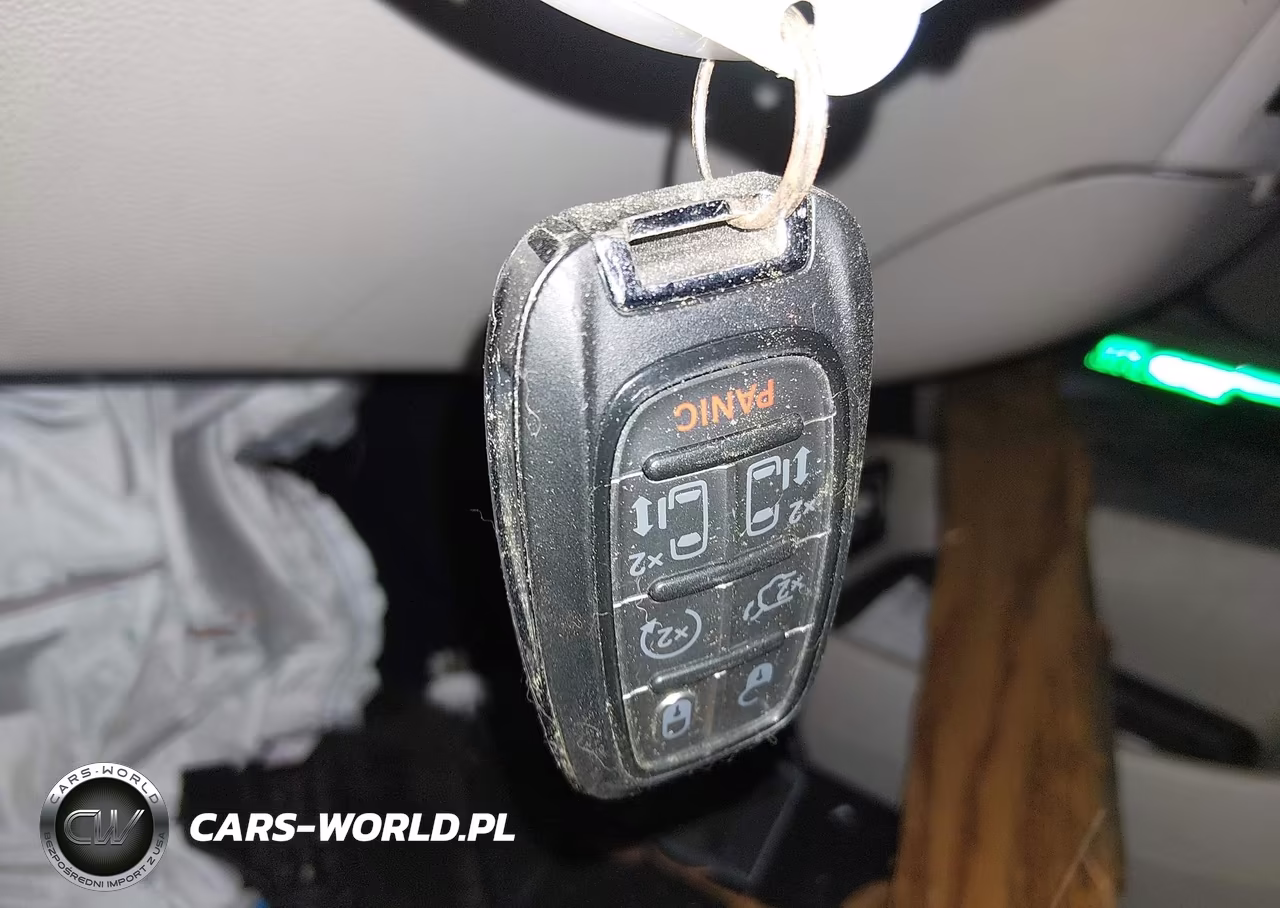 2020 Chrysler Voyager Lxi VIN:2C4RC1DG2LR265105 - 11