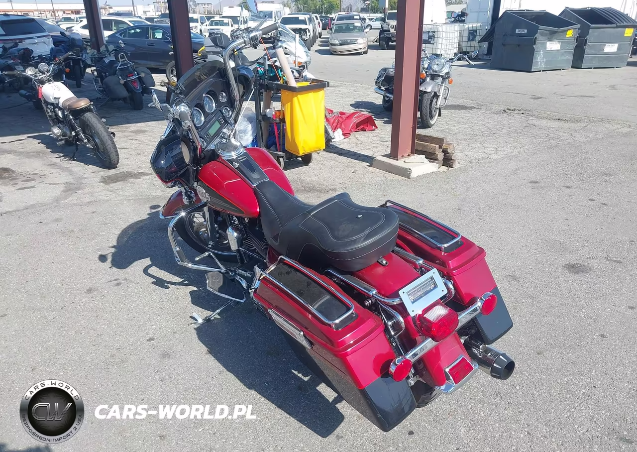 2006 Harley-Davidson Flhtcui VIN:1HD1FCW386Y652573 - 3
