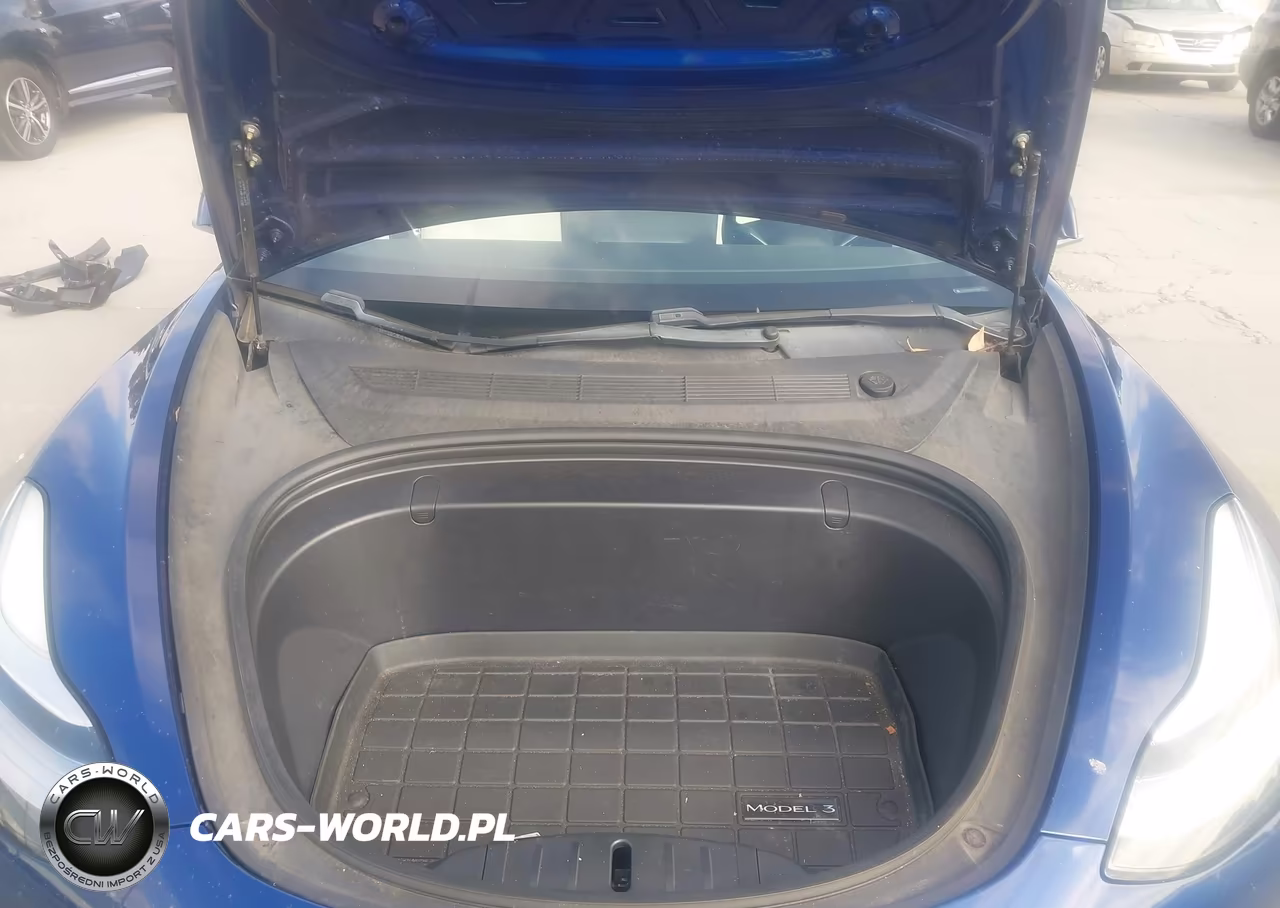 2018 Tesla Model 3 Long Range-Performance VIN:5YJ3E1EB1JF188285 - 10