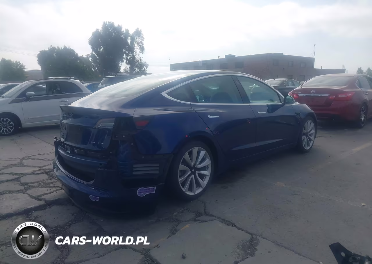 2018 Tesla Model 3 Long Range-Performance VIN:5YJ3E1EB1JF188285 - 4