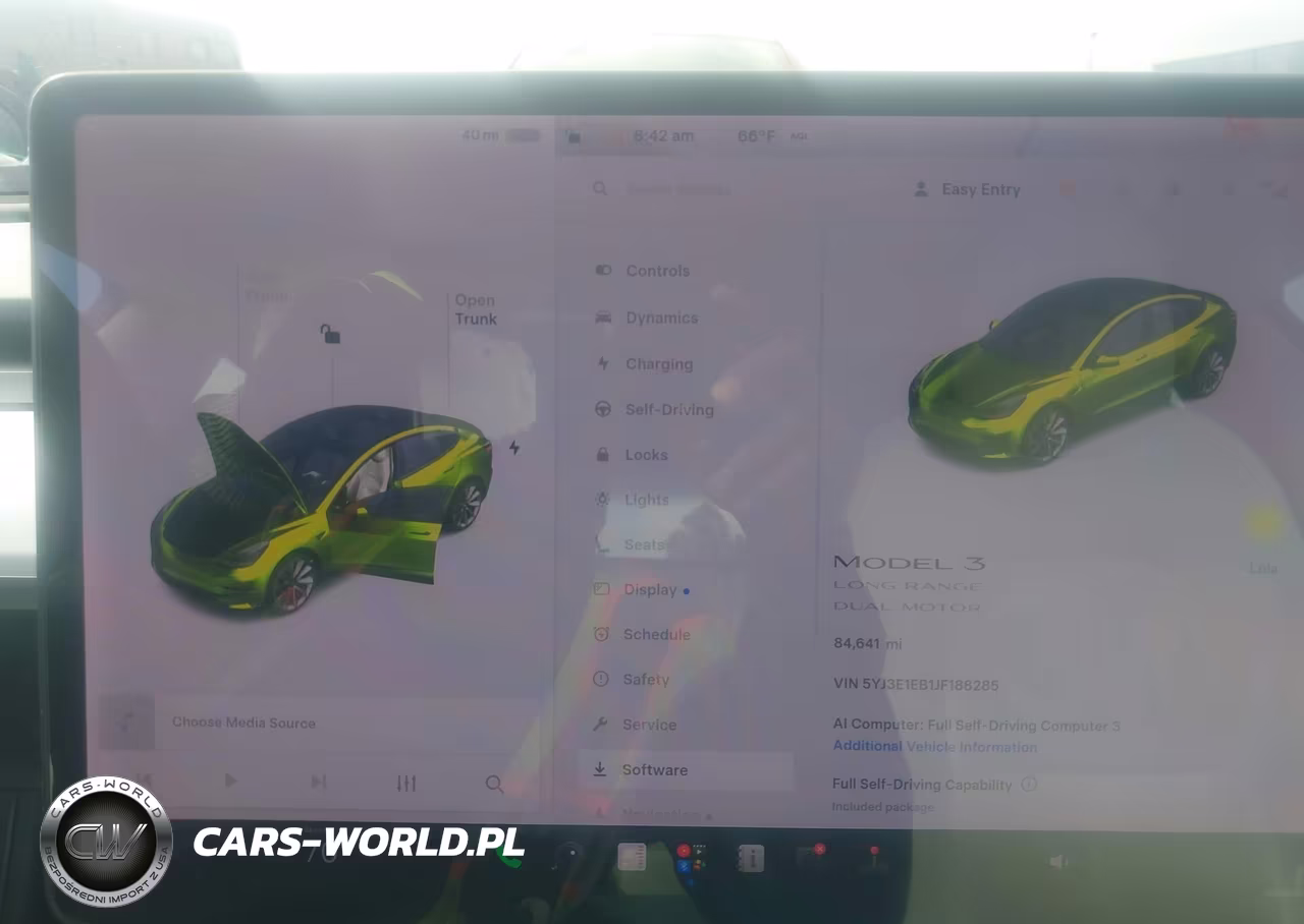 2018 Tesla Model 3 Long Range-Performance VIN:5YJ3E1EB1JF188285 - 7