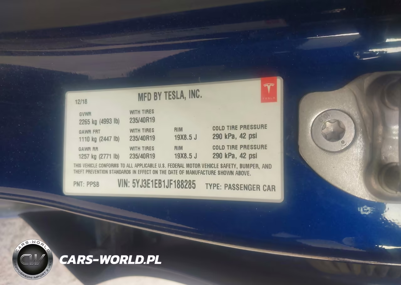 2018 Tesla Model 3 Long Range-Performance VIN:5YJ3E1EB1JF188285 - 9