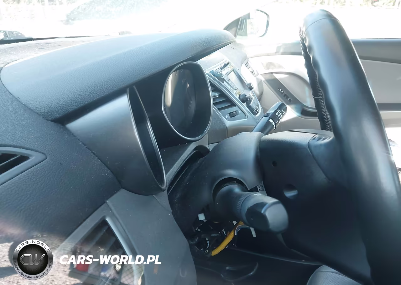 2015 Hyundai Elantra Limited VIN:5NPDH4AE4FH620390 - 7