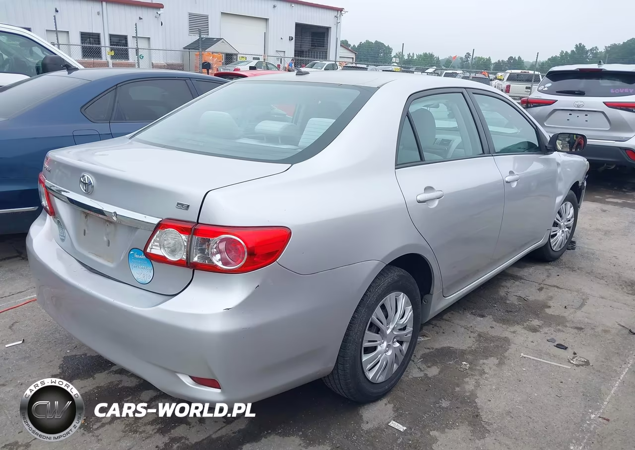 2011 Toyota Corolla Le VIN:2T1BU4EE5BC648709 - 4