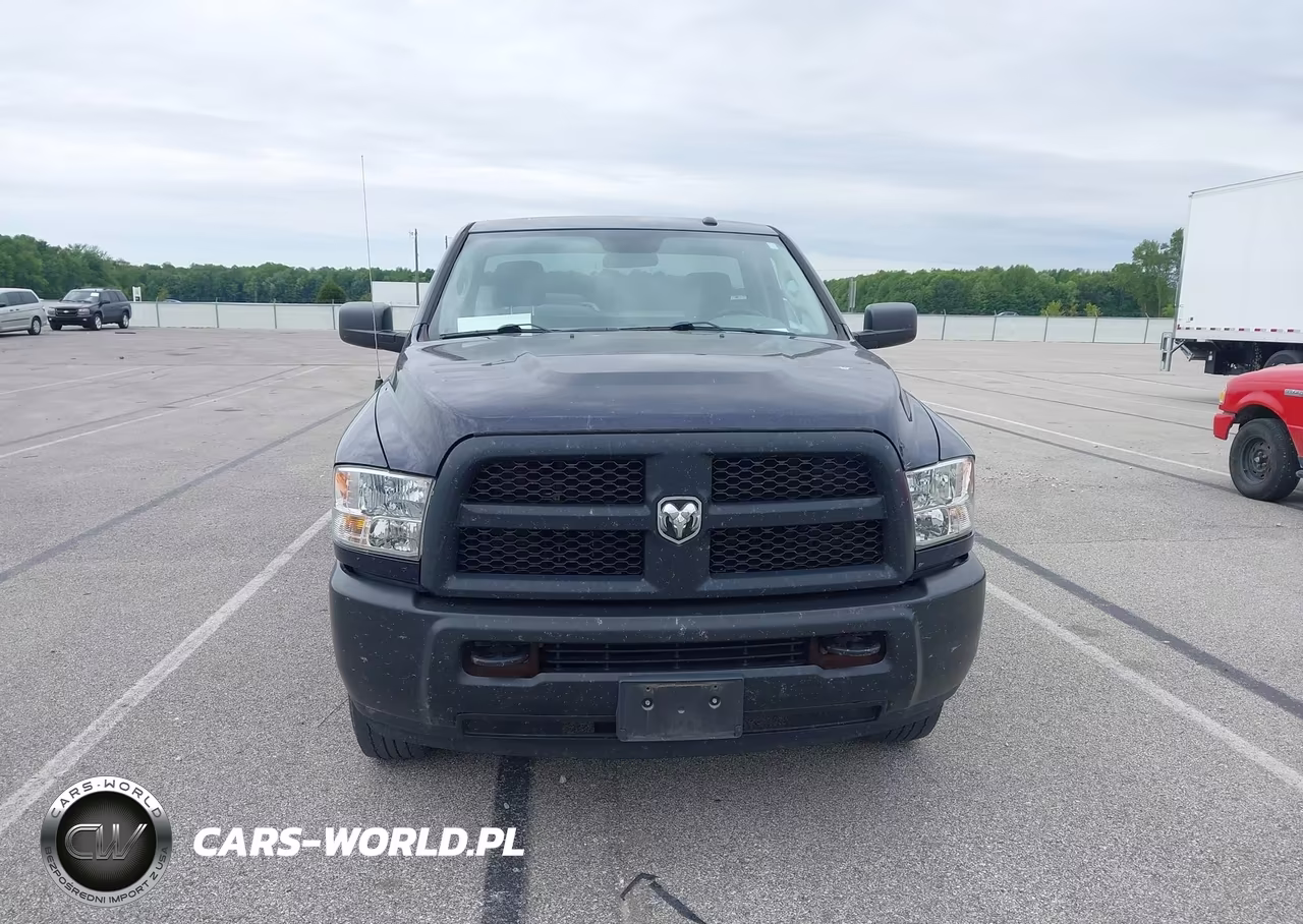2018 Ram 2500 Tradesman 4X4 8' Box VIN:3C6LR5AT2JG356401 - 12