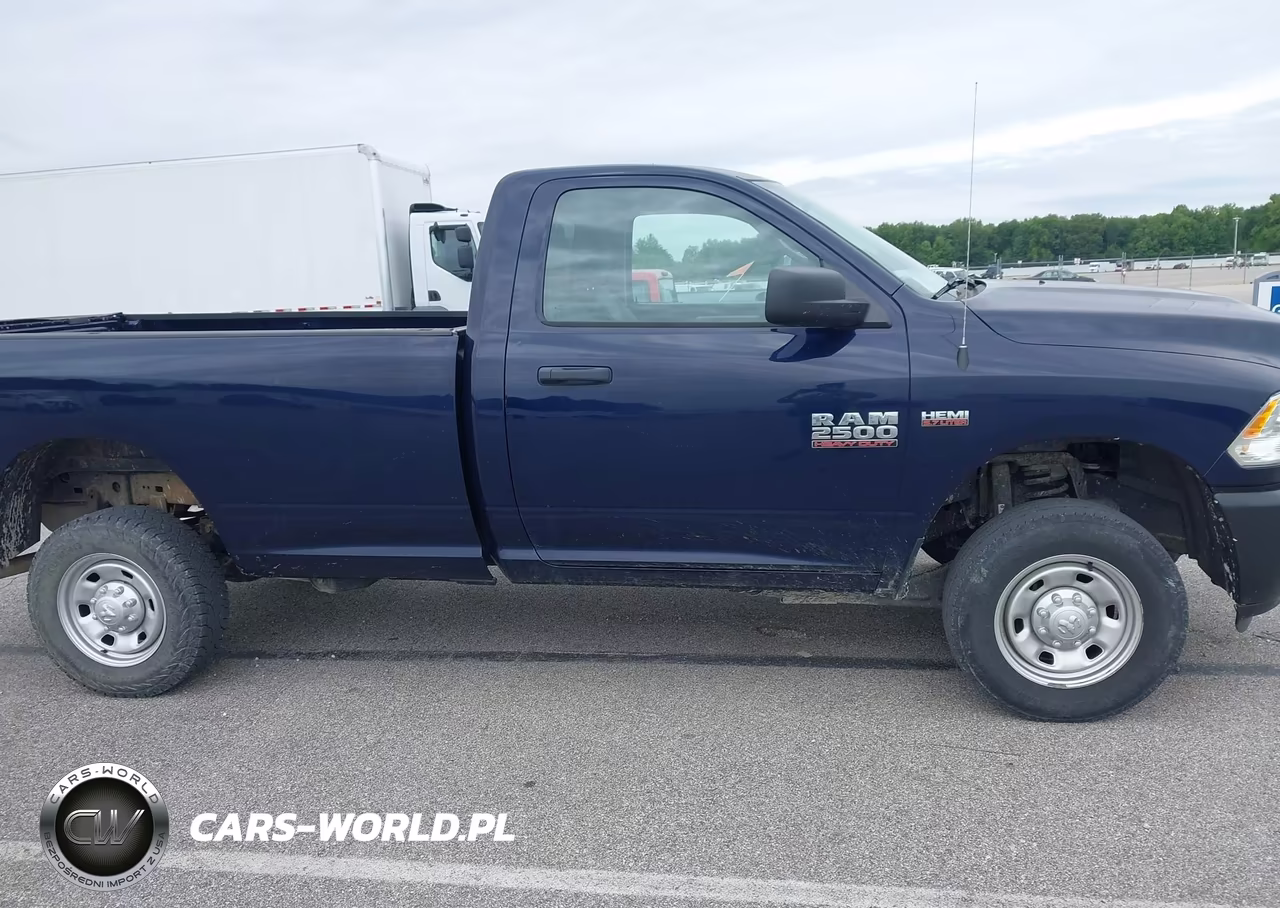 2018 Ram 2500 Tradesman 4X4 8' Box VIN:3C6LR5AT2JG356401 - 13