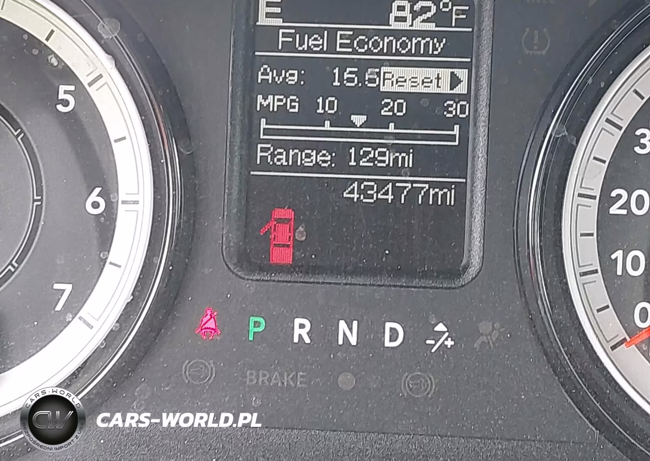 2018 Ram 2500 Tradesman 4X4 8' Box VIN:3C6LR5AT2JG356401 - 15
