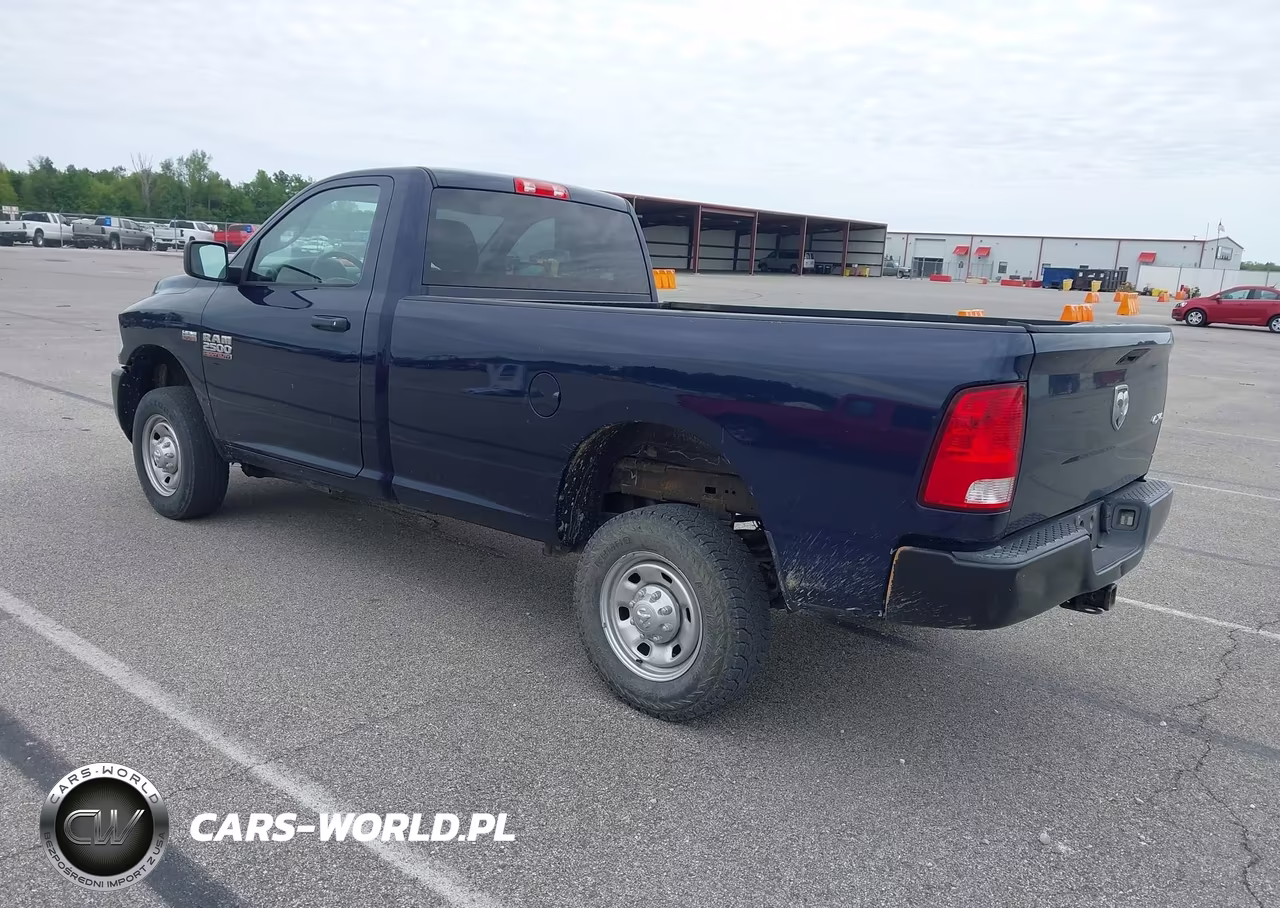 2018 Ram 2500 Tradesman 4X4 8' Box VIN:3C6LR5AT2JG356401 - 3