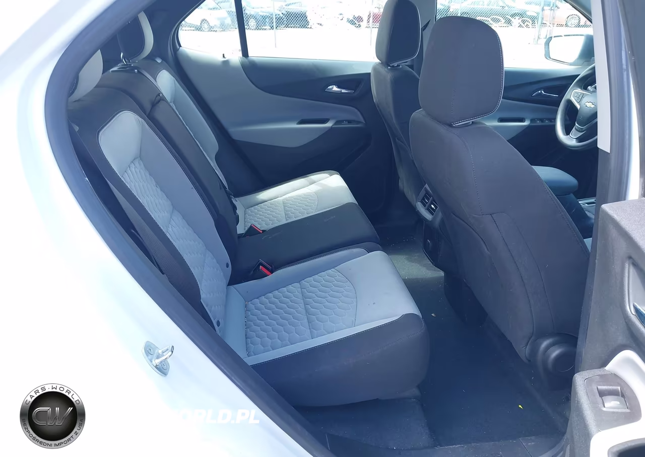 2018 Chevrolet Equinox Ls VIN:2GNAXREV8J6132271 - 8