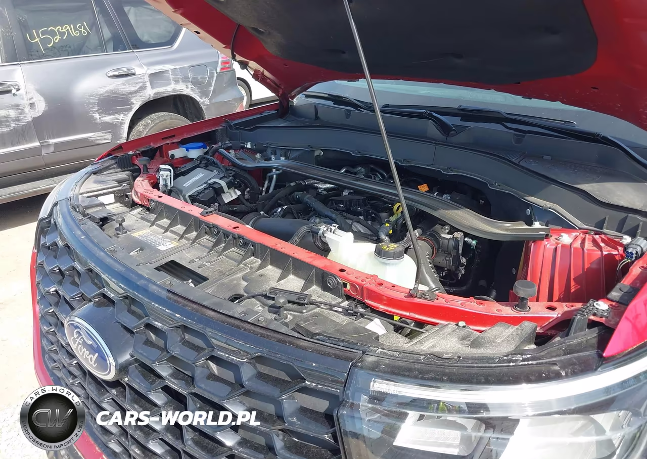 2025 Ford Explorer St-Line VIN:1FMUK8KH1SGC04454 - 10