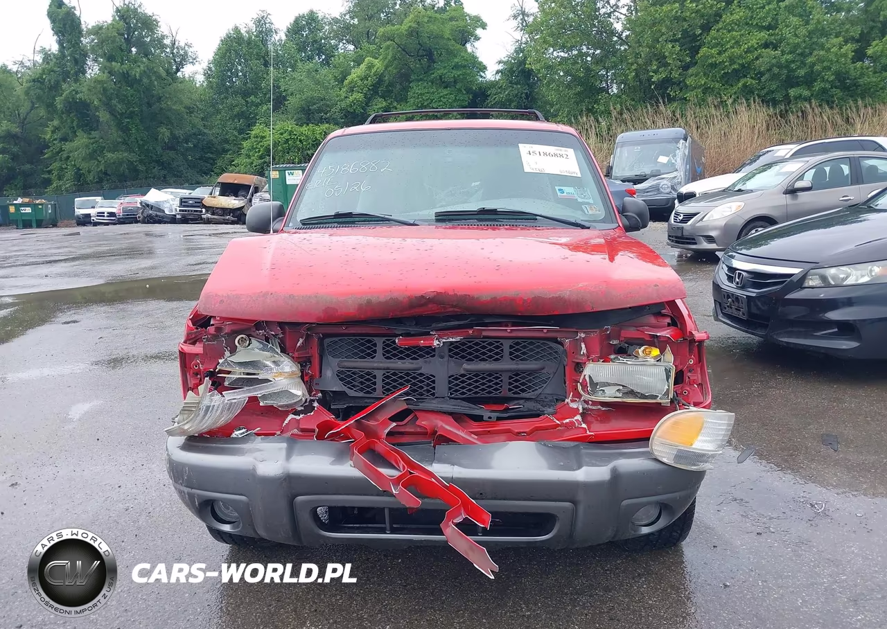 1999 Ford Explorer Sport VIN:1FMYU24E9XUA38561 - 12