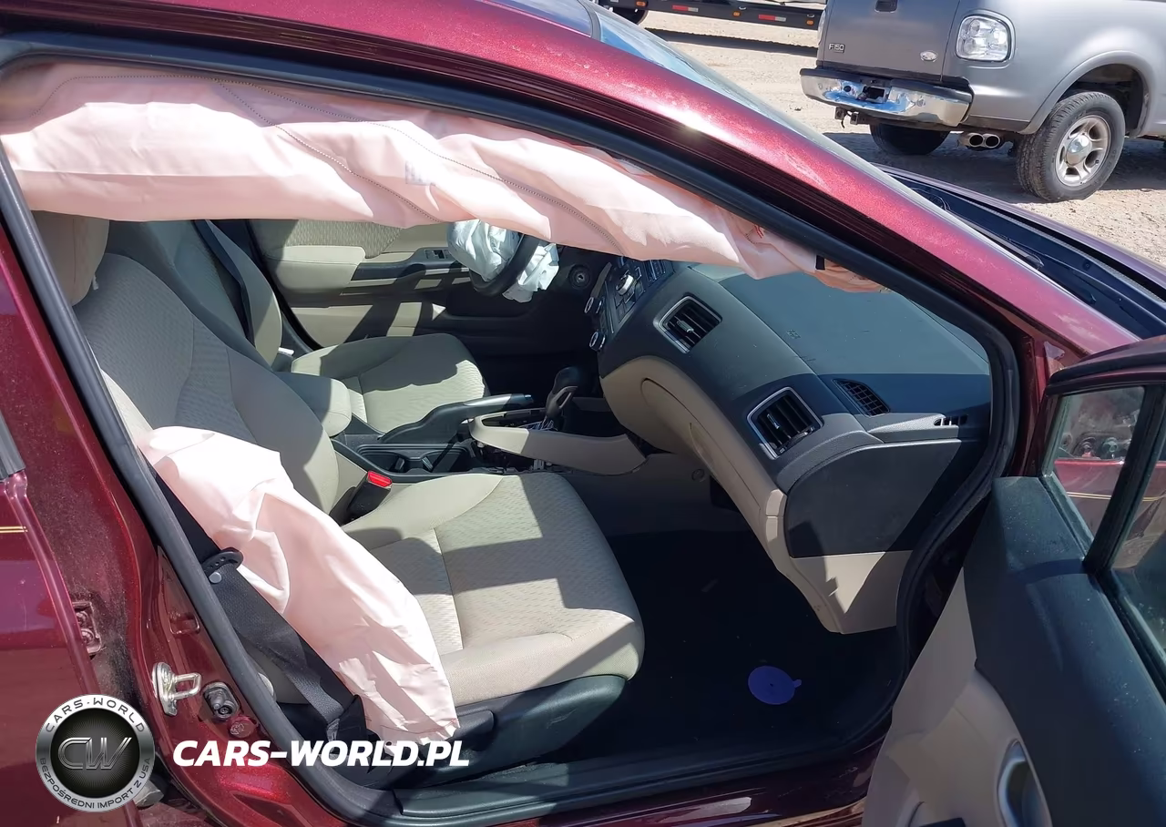 2015 Honda Civic Lx VIN:19XFB2F5XFE034949 - 5