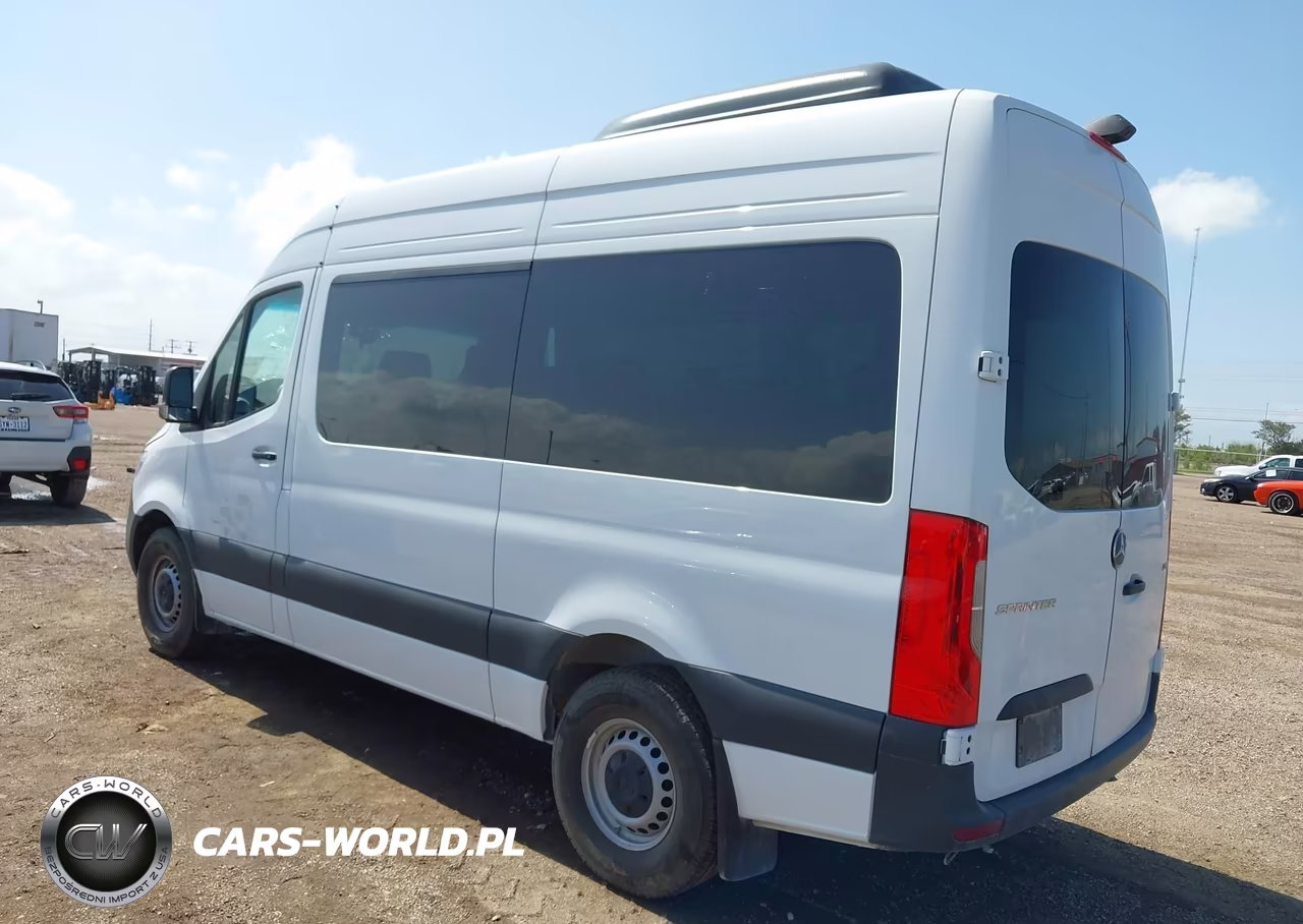 2025 Mercedes-Benz Sprinter 2500 Standard Roof 4-Cyl Diesel VIN:W1Z4KFHY8SP811233 - 3