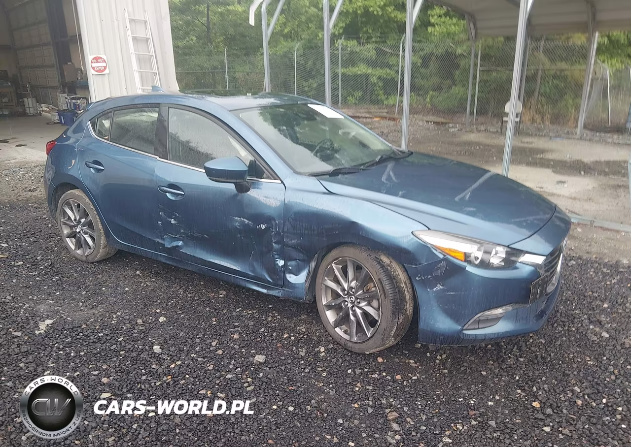 2018 Mazda Mazda3 Touring – zdjęcie 1 z 16