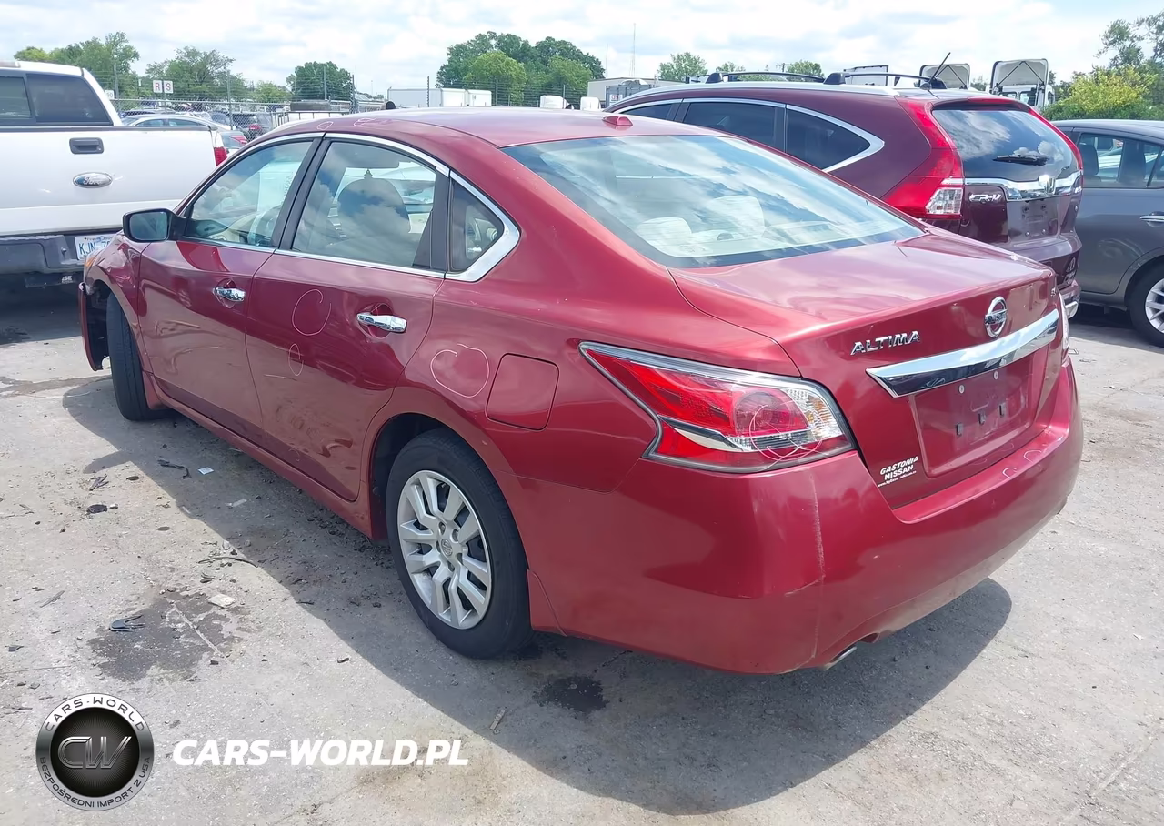 2015 Nissan Altima 2.5 S VIN:1N4AL3AP3FC201509 - 3