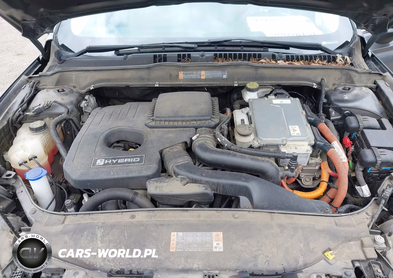2018 Ford Fusion Hybrid S VIN:3FA6P0UU4JR254319 - 10