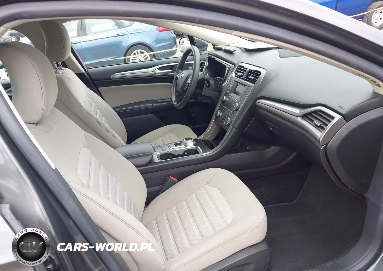 2018 Ford Fusion Hybrid S VIN:3FA6P0UU4JR254319 - 5