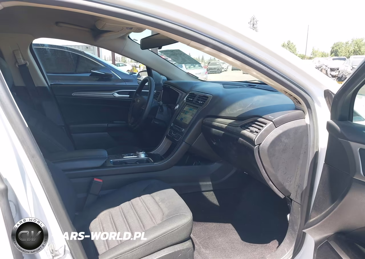 2017 Ford Fusion Se VIN:3FA6P0H71HR356059 - 5