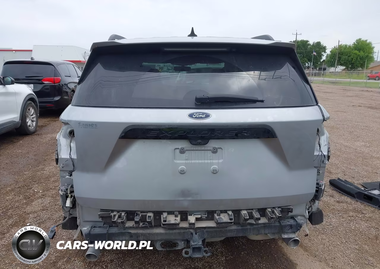 2024 Ford Explorer St-Line VIN:1FMSK7KH5RGA32389 - 17