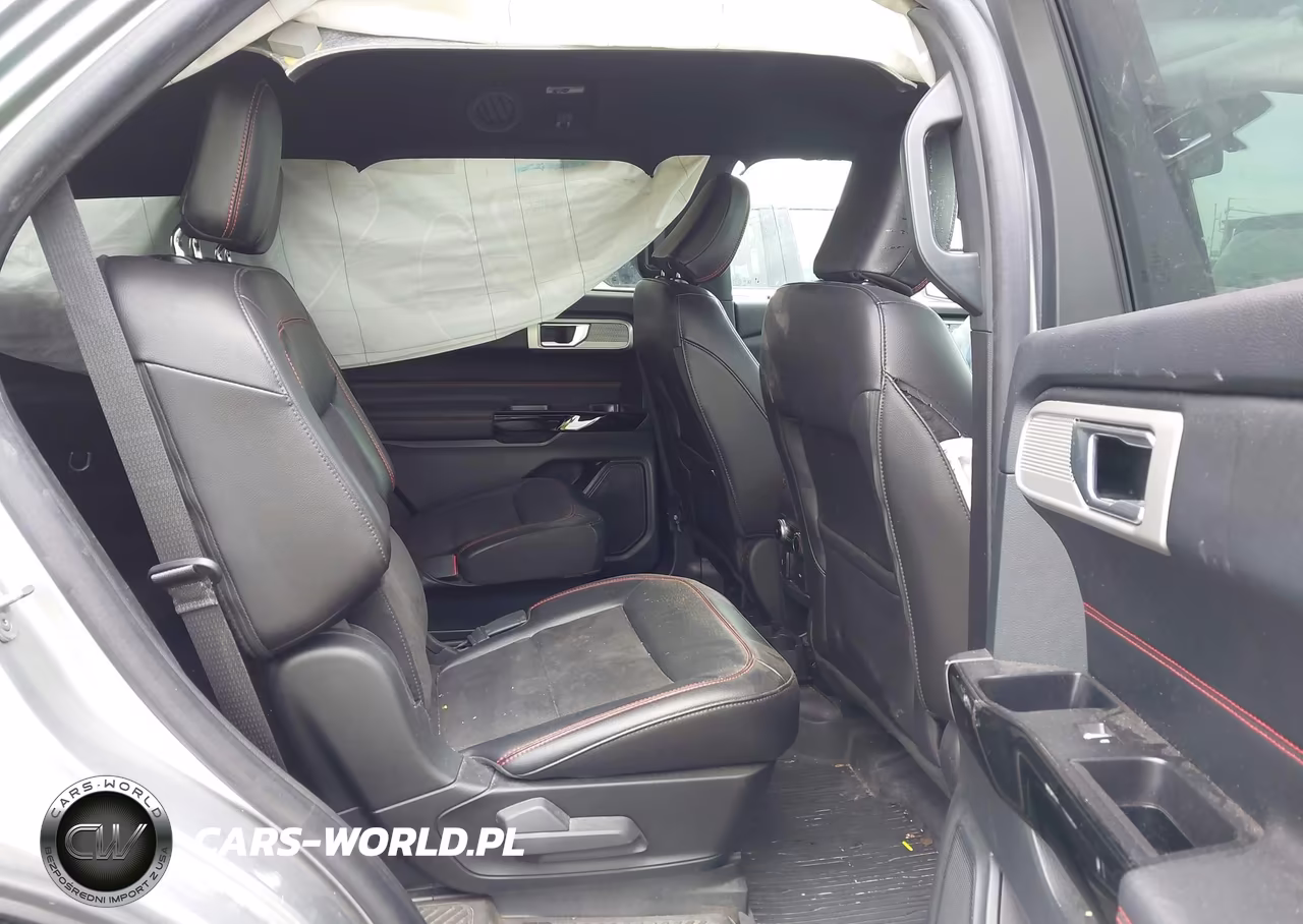 2024 Ford Explorer St-Line VIN:1FMSK7KH5RGA32389 - 8