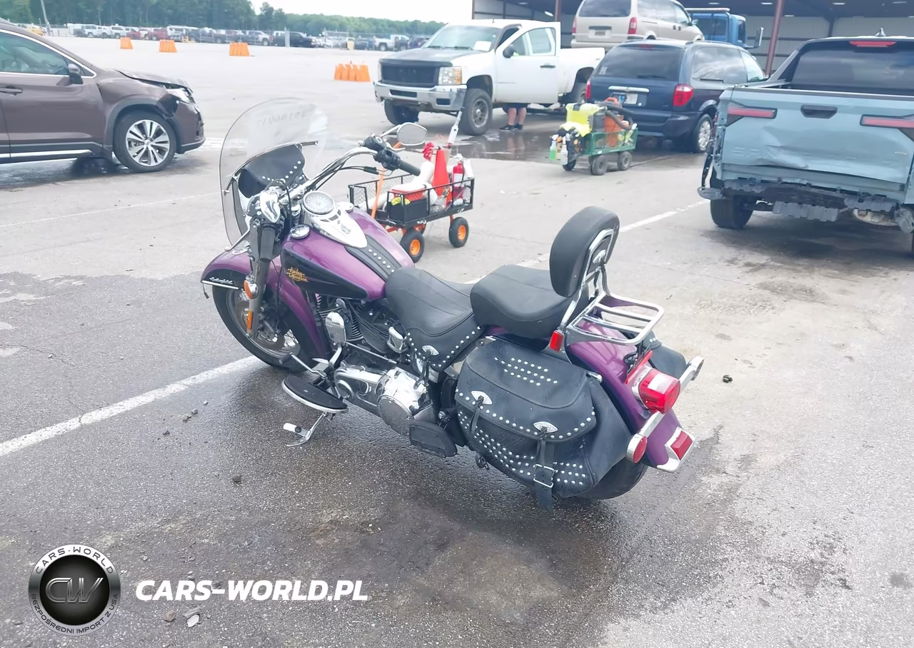 2011 Harley-Davidson Flstc VIN:1HD1BW514BB024732 - 3