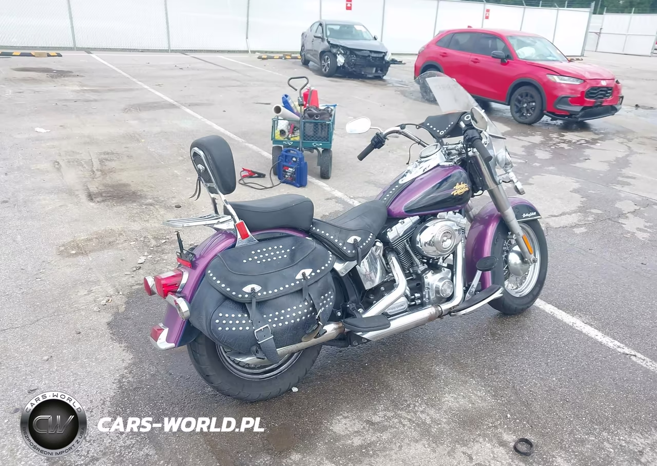 2011 Harley-Davidson Flstc VIN:1HD1BW514BB024732 - 4