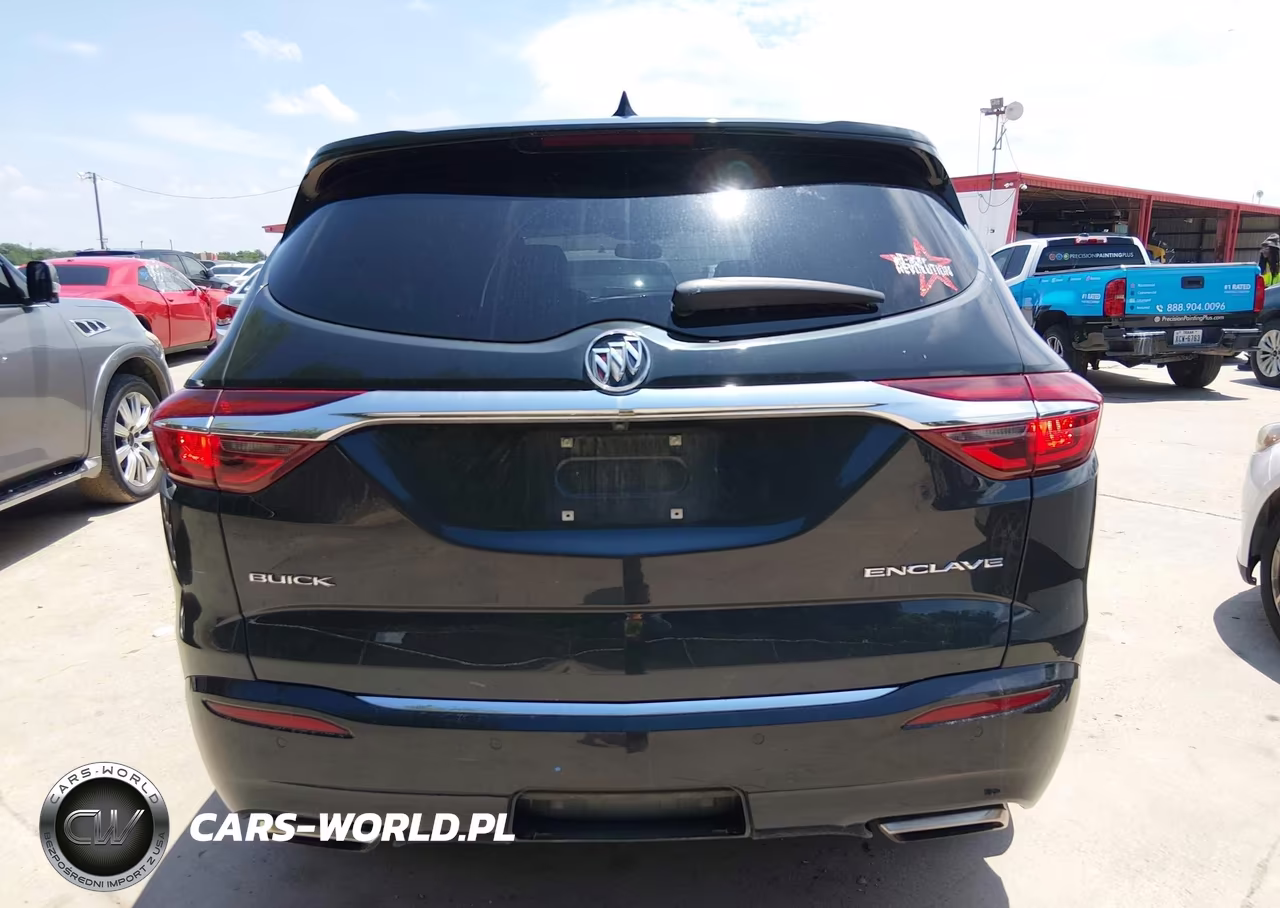 2018 Buick Enclave Essence VIN:5GAERBKW6JJ161992 - 16
