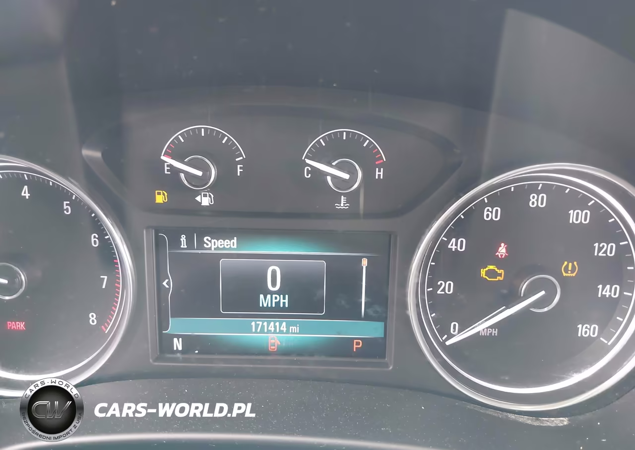 2018 Buick Enclave Essence VIN:5GAERBKW6JJ161992 - 7