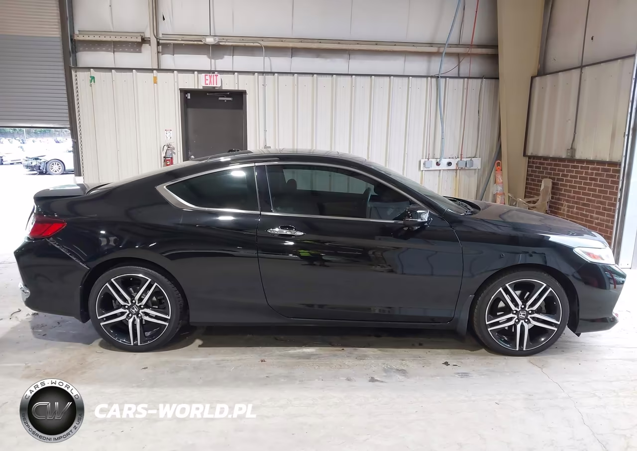 2017 Honda Accord Touring V6 VIN:1HGCT2B07HA007449 - 13