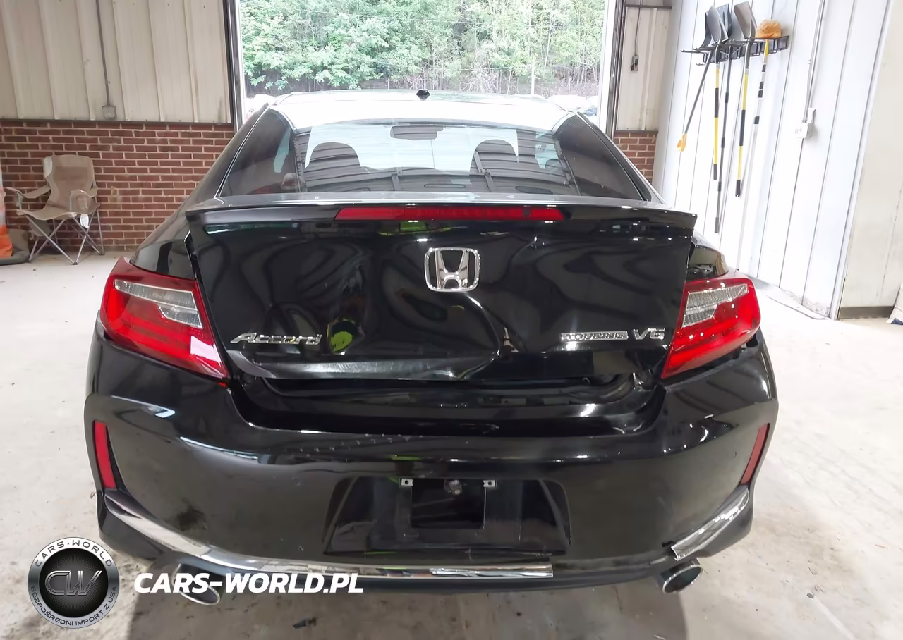 2017 Honda Accord Touring V6 VIN:1HGCT2B07HA007449 - 16