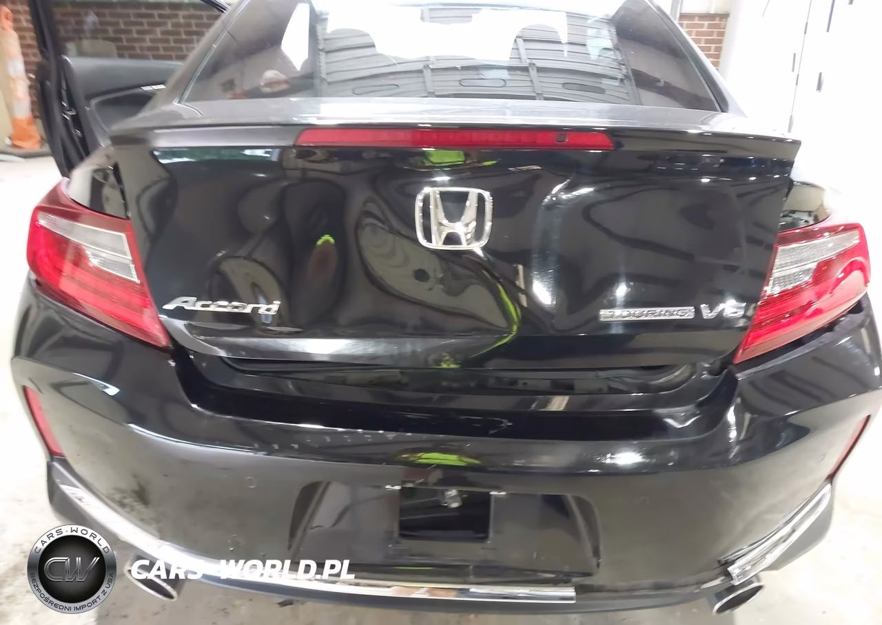 2017 Honda Accord Touring V6 VIN:1HGCT2B07HA007449 - 17