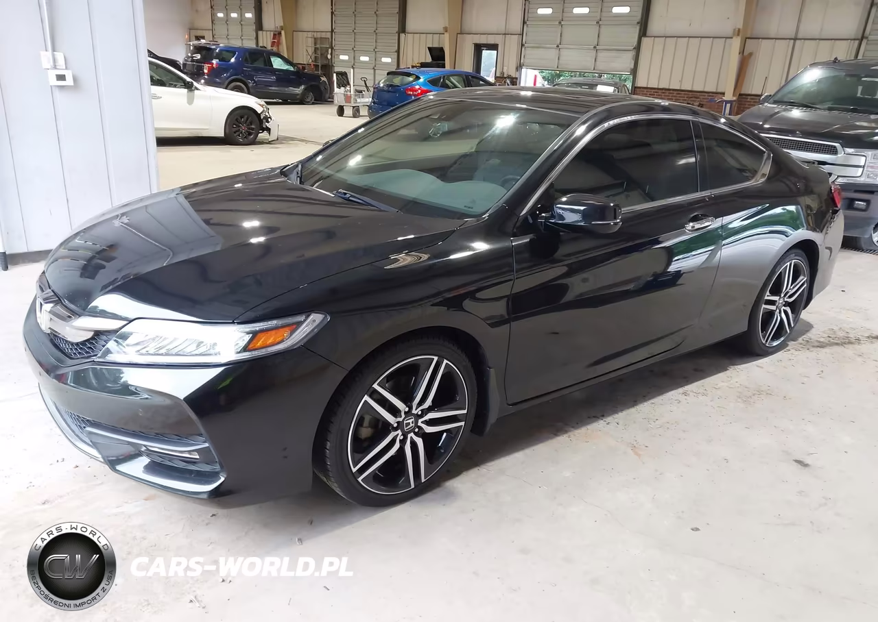 2017 Honda Accord Touring V6 VIN:1HGCT2B07HA007449 - 2