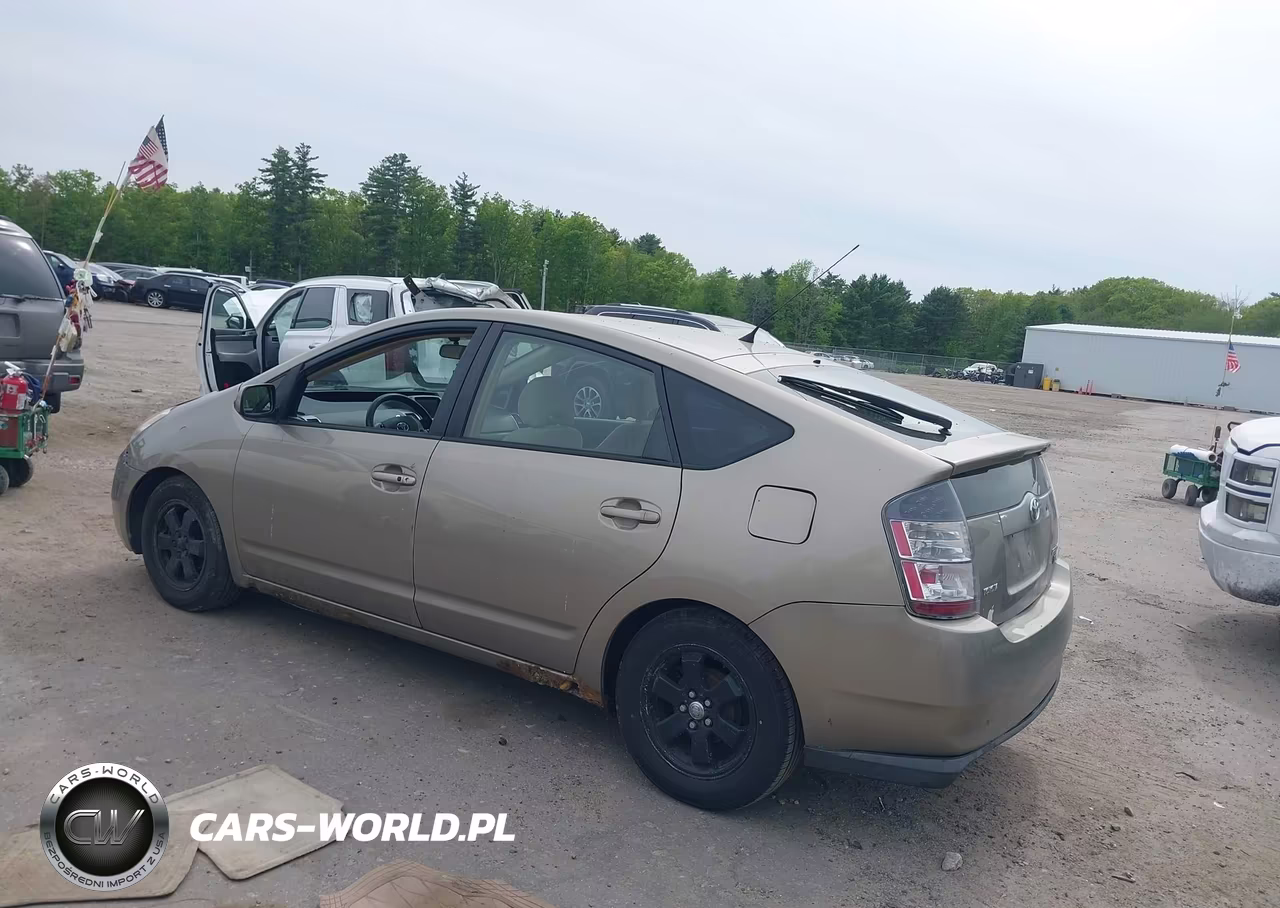 2004 Toyota Prius VIN:JTDKB20U240060479 - 3