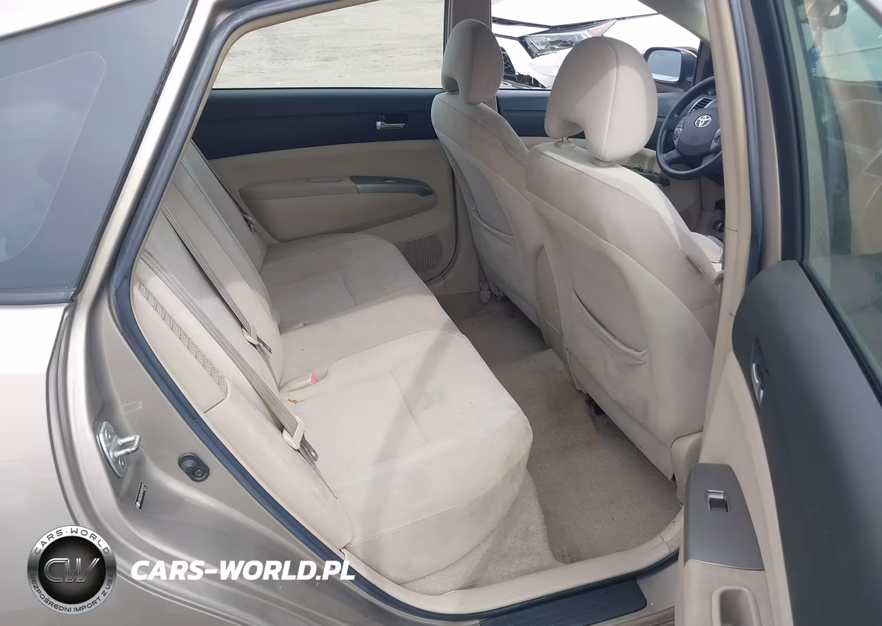2004 Toyota Prius VIN:JTDKB20U240060479 - 8
