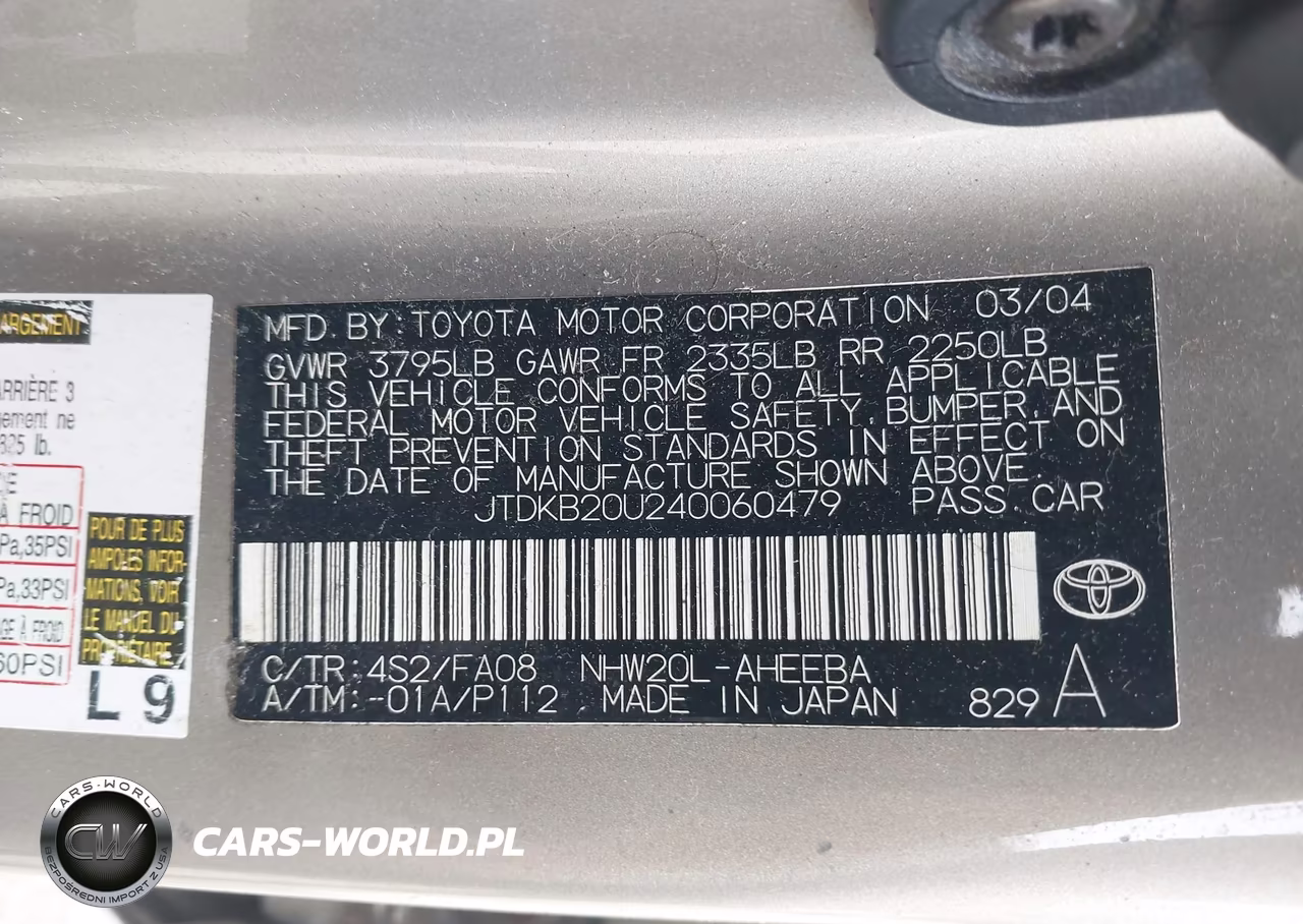 2004 Toyota Prius VIN:JTDKB20U240060479 - 9