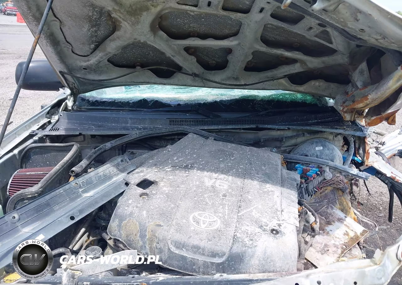 2011 Toyota Tacoma Base V6 VIN:5TFUU4EN6BX016960 - 10