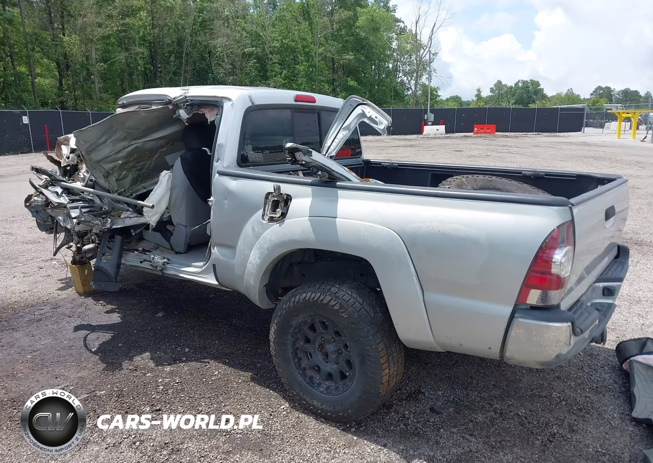 2011 Toyota Tacoma Base V6 VIN:5TFUU4EN6BX016960 - 3