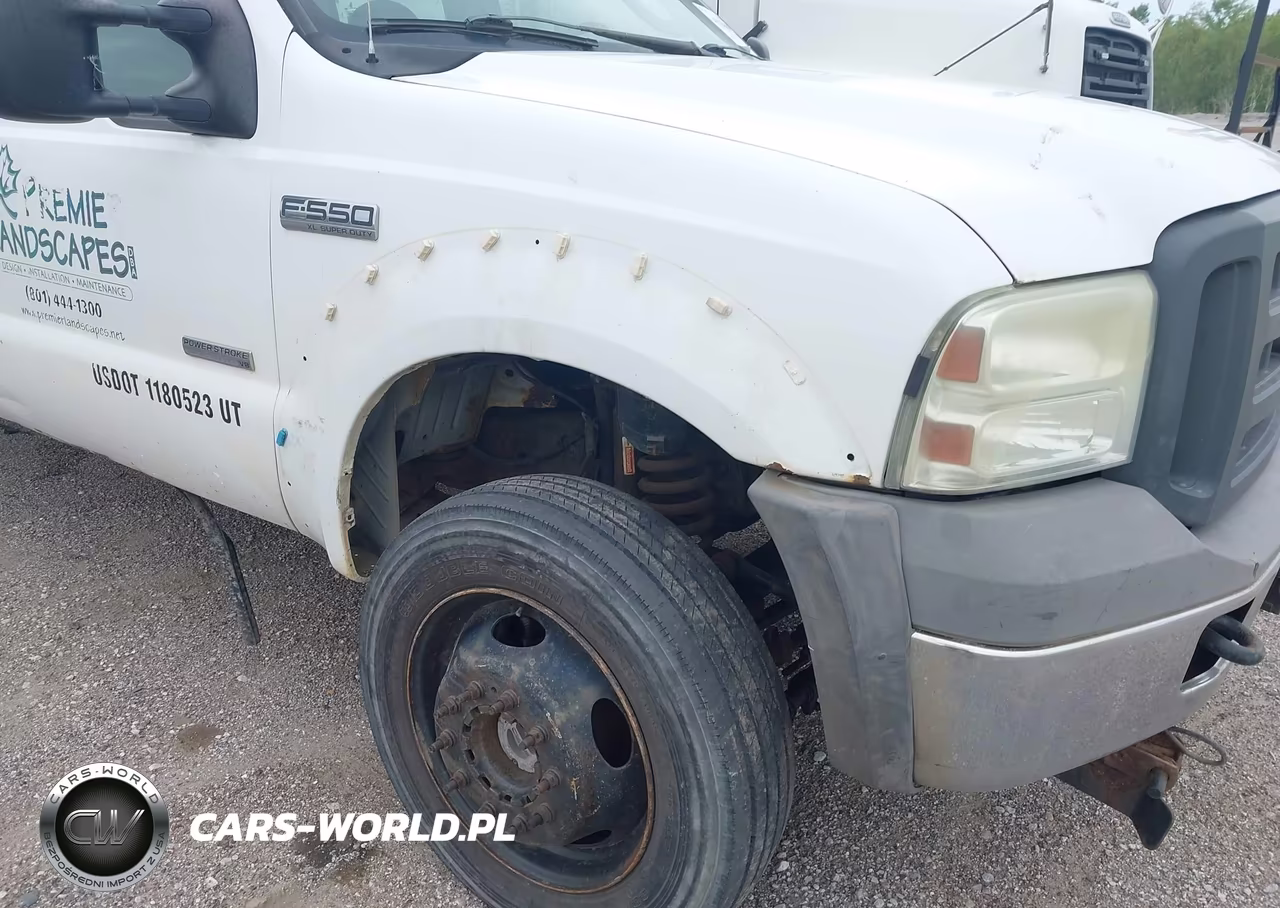 2005 Ford F-550 Lariat-Xl-Xlt VIN:1FDAW57P65EC03404 - 11