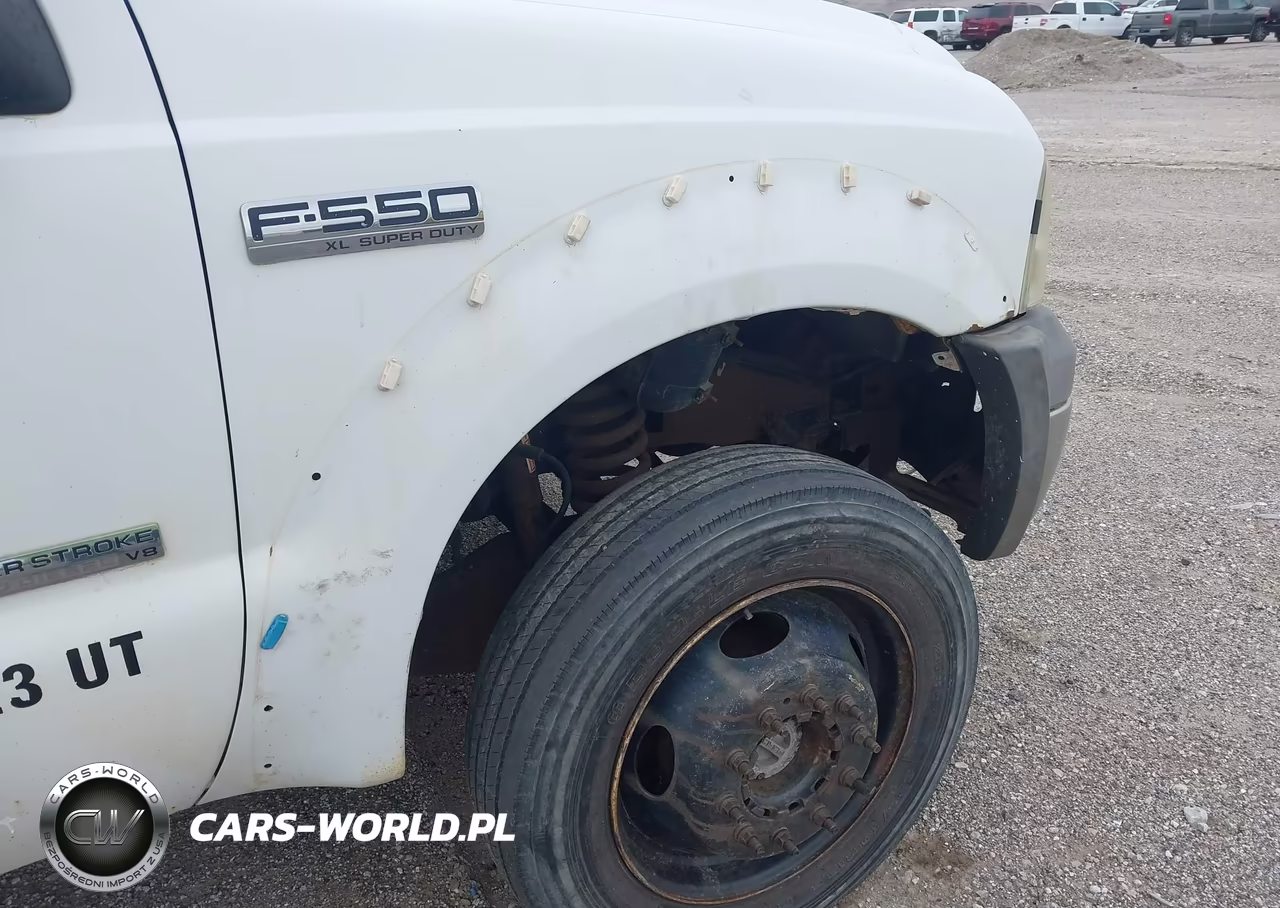2005 Ford F-550 Lariat-Xl-Xlt VIN:1FDAW57P65EC03404 - 17