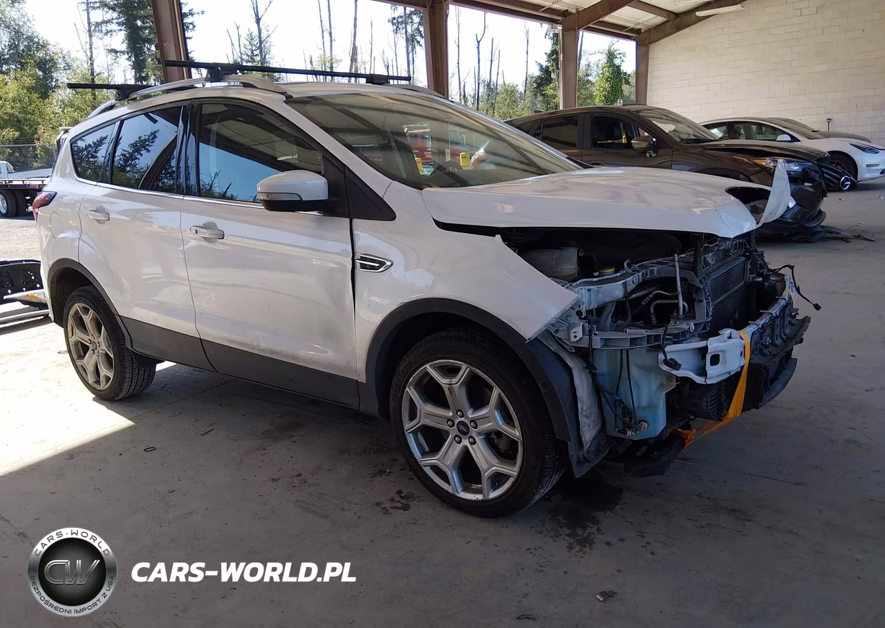 2019 Ford Escape Titanium – zdjęcie 1 z 17