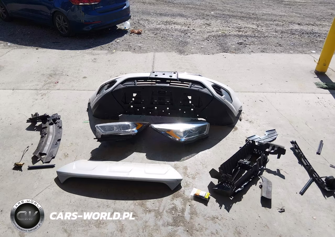 2019 Ford Escape Titanium VIN:1FMCU9J90KUA82600 - 12