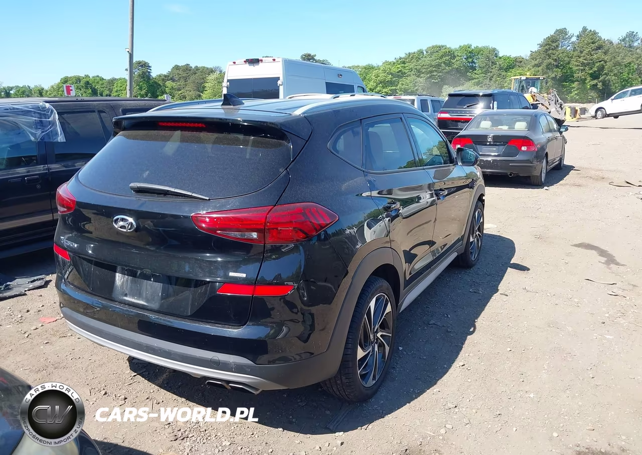 2019 Hyundai Tucson Sport VIN:KM8J3CAL2KU929927 - 4
