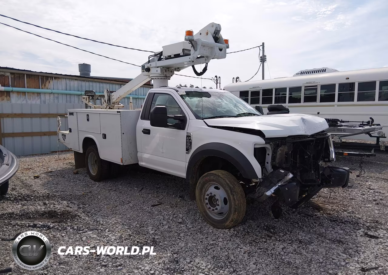 2020 Ford F-550 Chassis Xl – zdjęcie 1 z 14