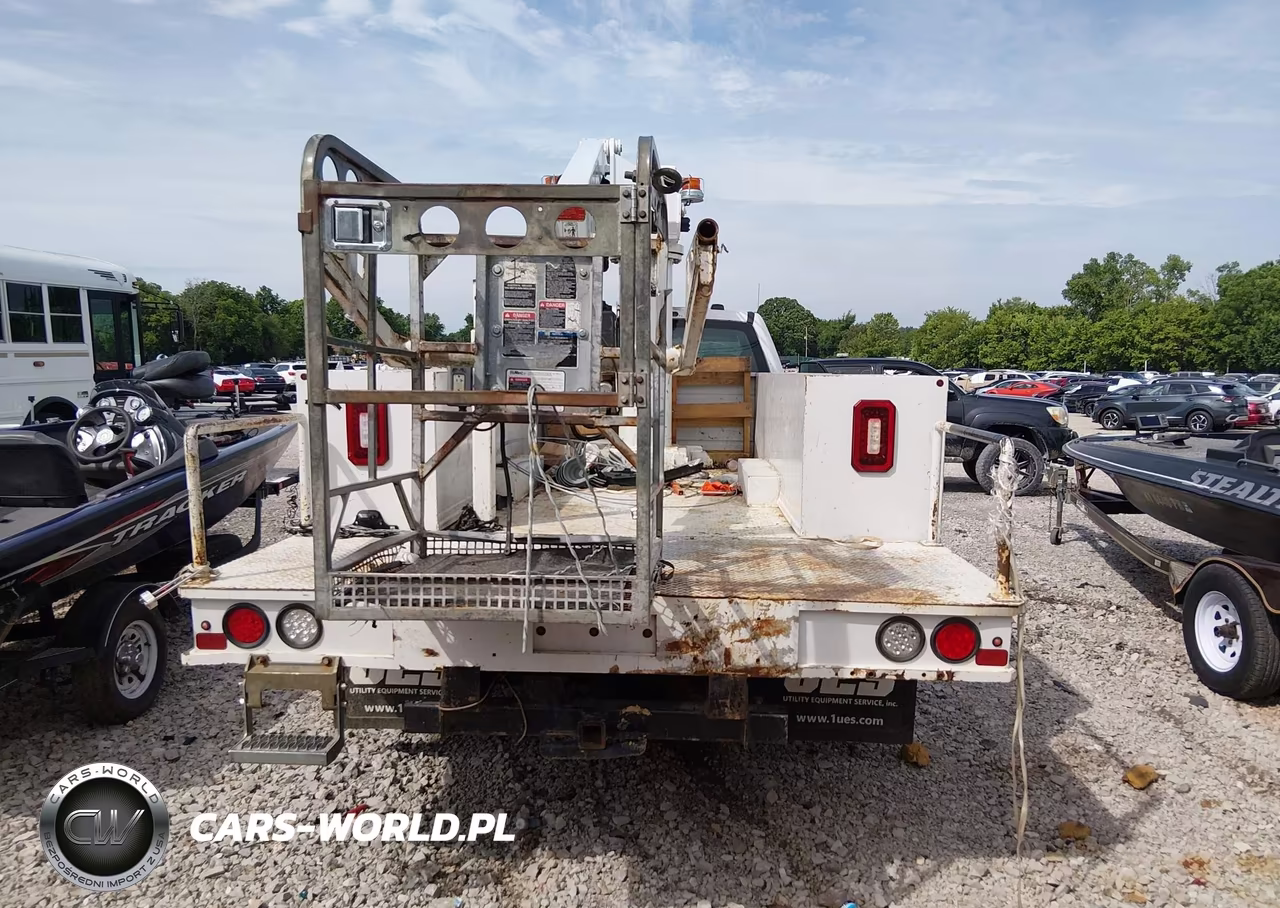 2020 Ford F-550 Chassis Xl VIN:1FDUF5HNXLEE49072 - 14