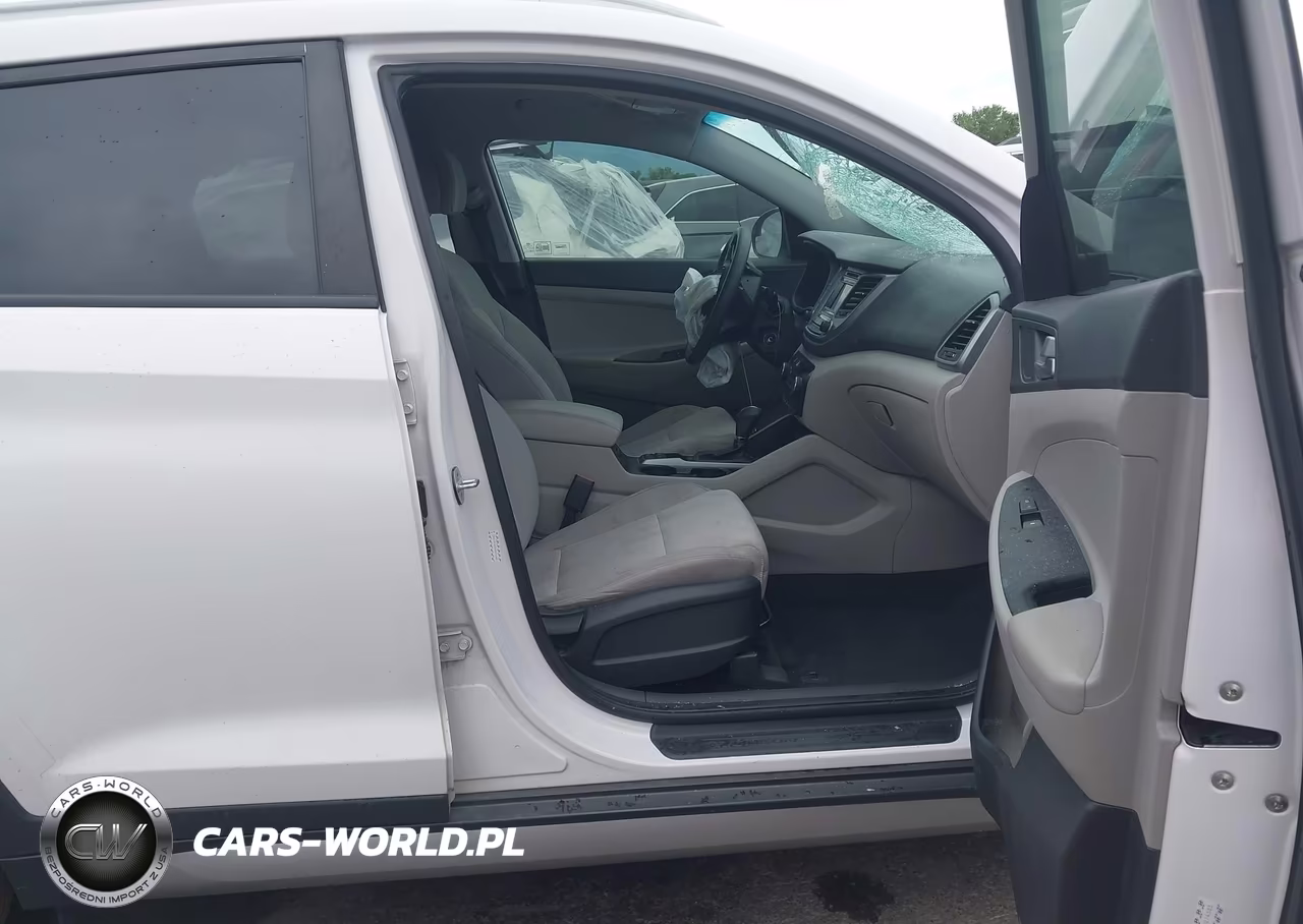 2017 Hyundai Tucson Se VIN:KM8J3CA48HU274383 - 5
